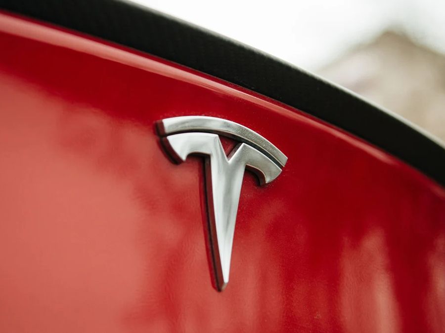 Why Choose Tesla As Your Leasing Car?