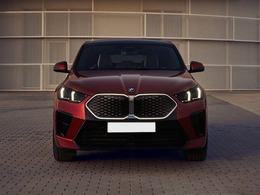 BMW iX2