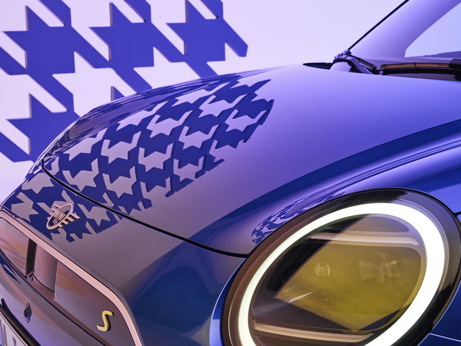 Mini Cooper Electric Front